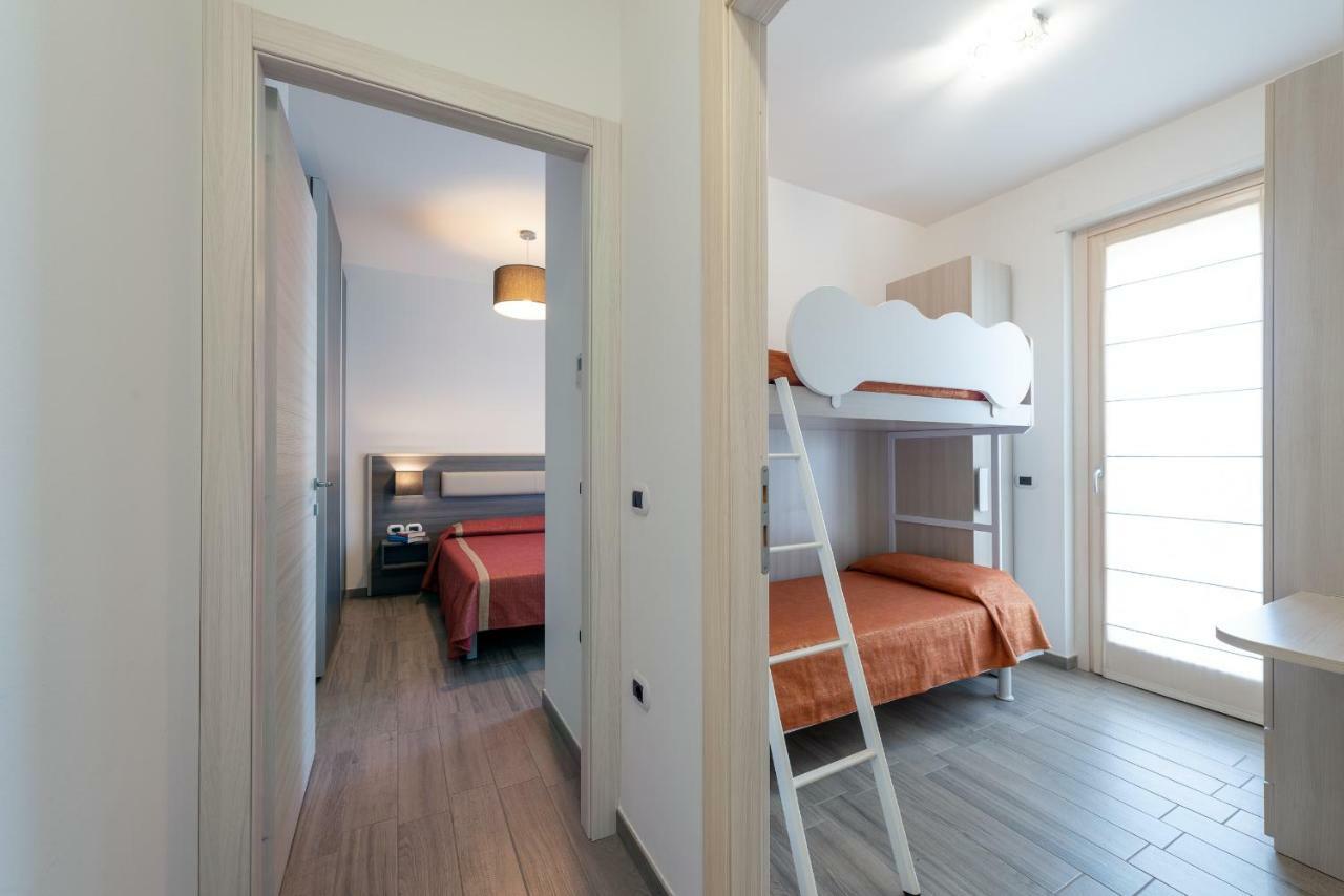 Boca Marina Aparthotel Alba Adriatica Εξωτερικό φωτογραφία